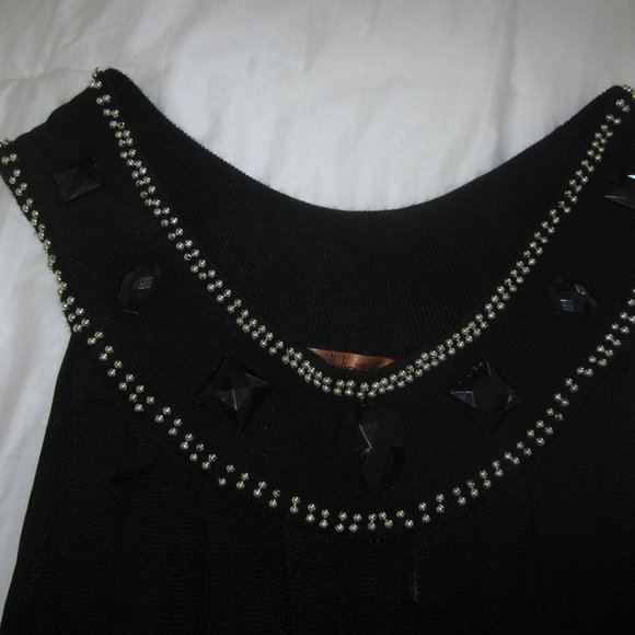 Little Black Dress - Picture 6 of 12